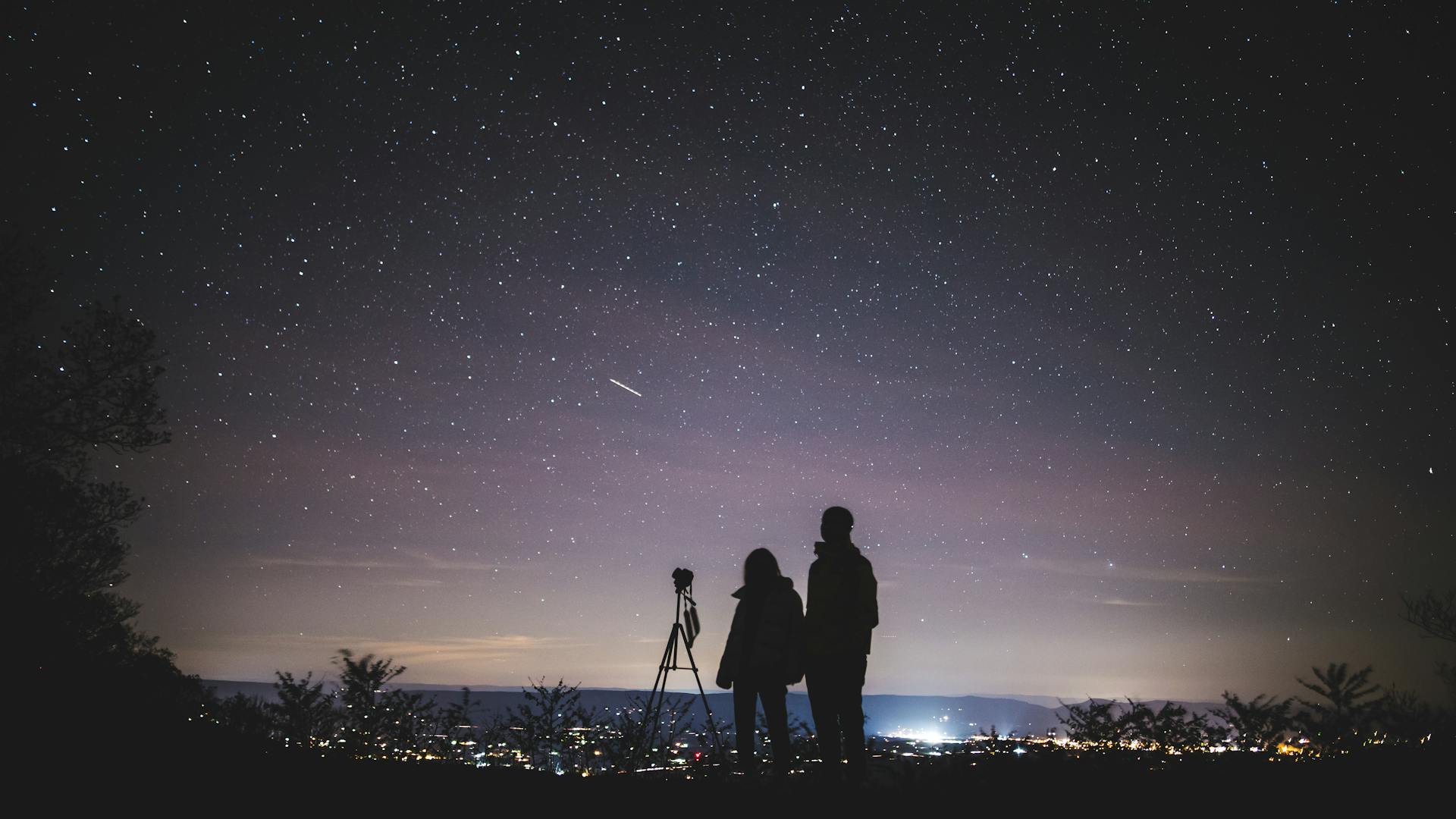 We are all (made of) stardust: On the theory that says we all come from the universe