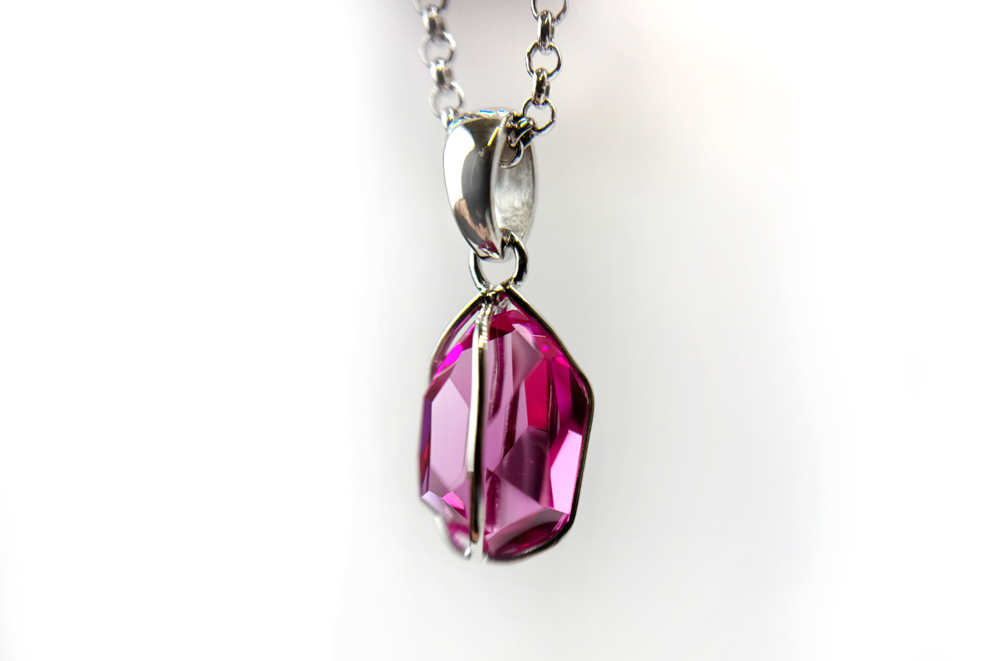 411 Pendant